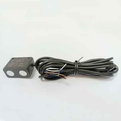 NPN Signal Output 24V Ultrasonic Range Finder Sensor 20 - 350mm Measuring Range